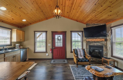 Millersburg Cottage | Willow Cottage at Hillside Hideaways-Catch and Release Fishing