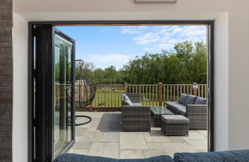St. Florence House | Willow Cottage
