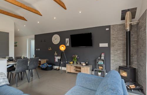 St. Florence House | Willow Cottage