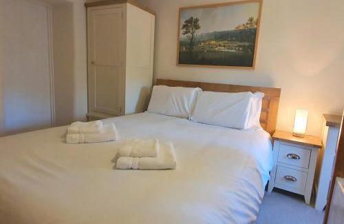 Youlgreave House | Willow Cottage, Youlgrave