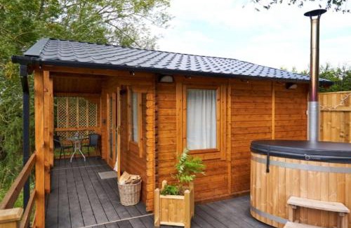 Arnold House | Willow Lodge