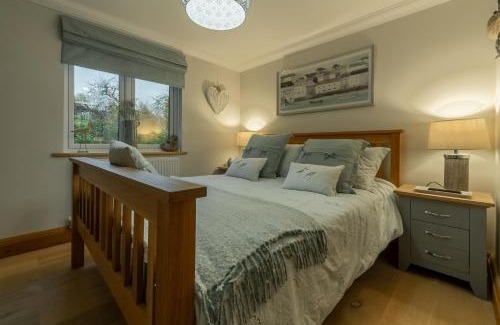 Holme House | Willow Lodge