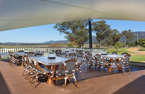 Pokolbin House | Willow Tree Estate - Luxurious whole of house accommodation -Sleeps 40-Stunning