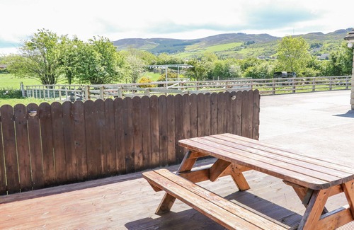 Newry Cottage | Willow Tree Farm House