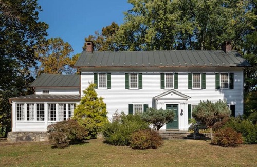 Pine Plains Apartment | Willow Vale Stunningly Designed Historical Icon w/Hot Tub