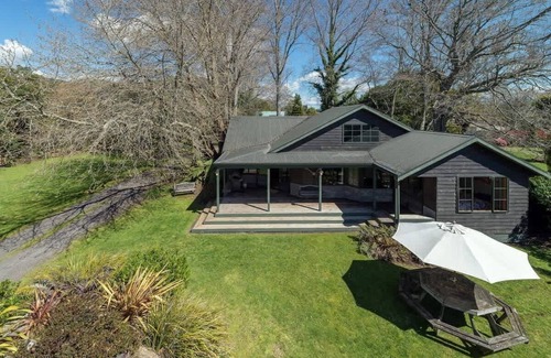 Ngongotaha House | Willowwood Retreat | Rustic Lodge Style Home