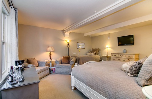 Historic Downtown District Hotel | Winchester Inn