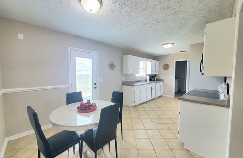 Murfreesboro House | Windemere- Location! Cul-de-sac near I24. Fenced