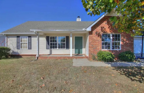Murfreesboro House | Windemere- Location! Cul-de-sac near I24. Fenced