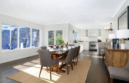Burradoo House | Windermere