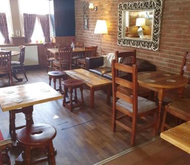 Beverley Hotel | Windmill Bed and Breakfast