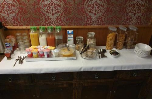 Beverley Hotel | Windmill Bed and Breakfast