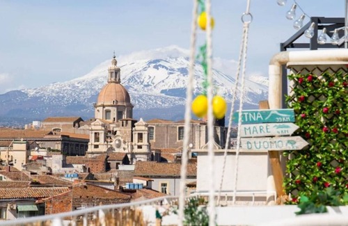 Old Town House | Window to Sicily (Double Room with Terrace)