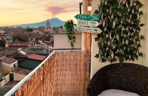 Old Town House | Window to Sicily (Double Room with Terrace)