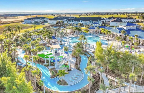Davenport House | Windsor Island Luxury 5BR Disney Villa with Private Pool