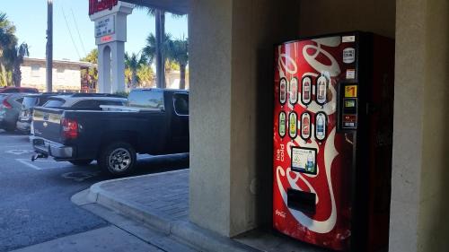 Downtown Myrtle Beach Hotel | Windsurfer Hotel