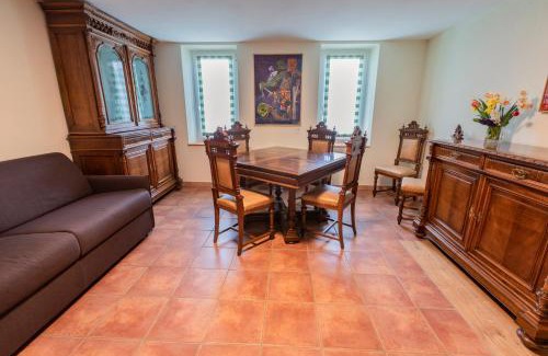 Castelrotto Bed & Breakfast | Wine & Art Relais Vallombrosa