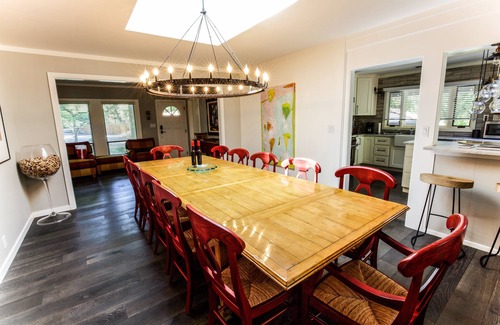St. Helena House | Wine Country Escape - minutes from downtown Saint Helena