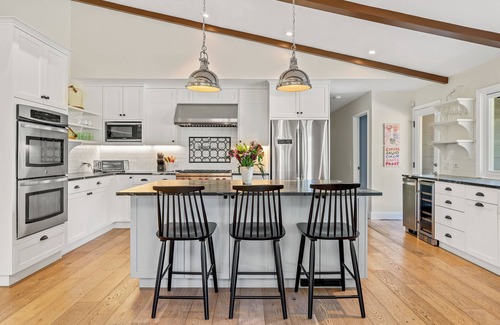 Santa Rosa House | Wine Country Retreat w/hot tub, fire pit, bocce, & playground!