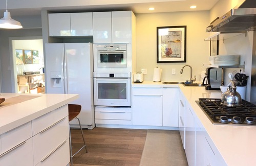 Sonoma House | Wine Country Retreat With Pool & Spa, Walking distance to Sonoma Plaza, 10 Bikes