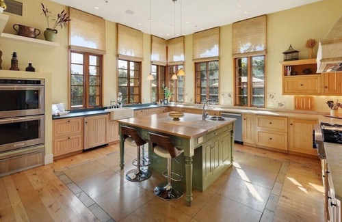 Santa Rosa Villa | Wine Country Villa and Vineyard with Pool & Hot Tub