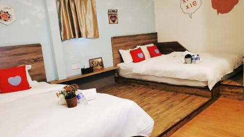 Hulu Kinta Hotel | Winggarden Murals House by JE Boutique Guesthouse