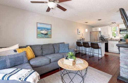Gilford Resort | Winnipesaukee Condo near Gunstock and BNH Pavillion