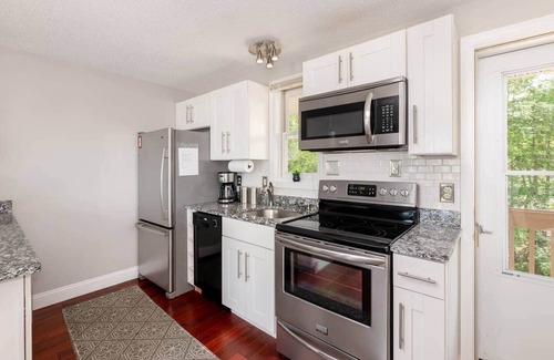 Gilford Resort | Winnipesaukee Condo near Gunstock and BNH Pavillion