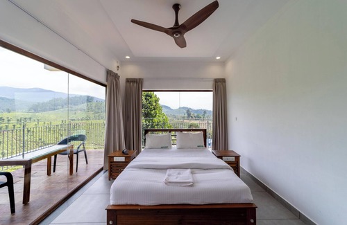 Valparai Hotel | WINTEL WILD