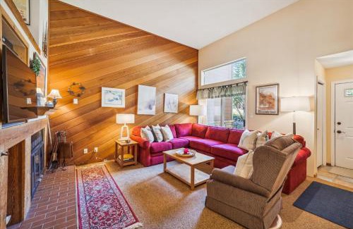 Four O'Clock House | Winter Point 20