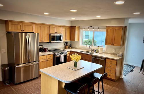 McMinnville House | Winter Special! 1330 NE Ford Street