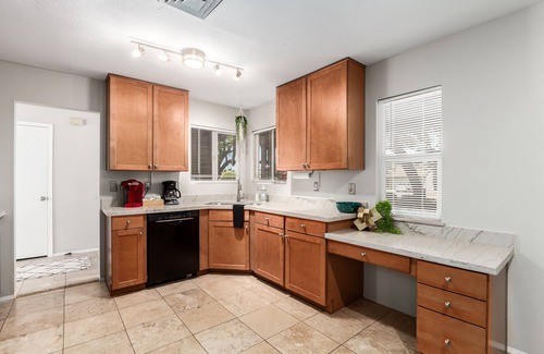 Chandler House | Winter Special! Private Pool/Spa! Heat Optional!