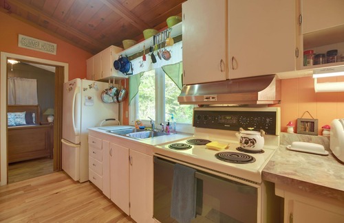 North Hero House | Winter Wonderland: Waterfront Lake Champlain Home