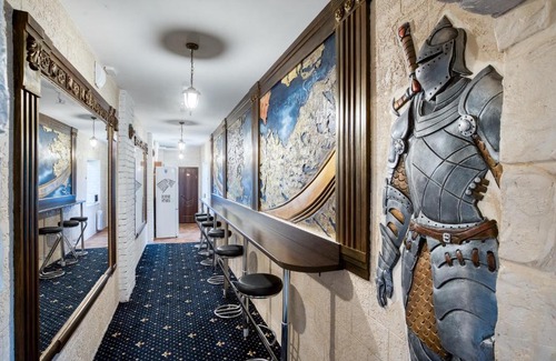 Central Administrative Okrug Hotel | Winterfell Old Arbat