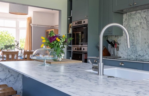 Ramsgate House | Winterstoke View-Family&Dog Friendly Beach Retreat