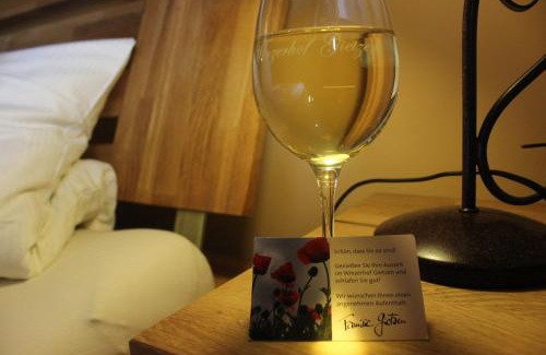 Hatzenport Hotel | Winzerhof Gietzen