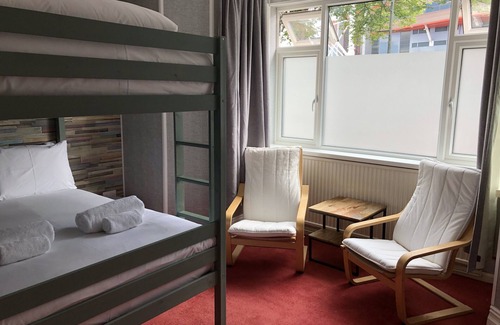 Riverside House | WiseStay