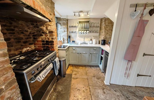 Fairford House | Wishbone Cottage in the Cotswolds