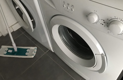 Dompierre-les-Eglises Apartment | Wisteria Cottage suitable for 3 adults.