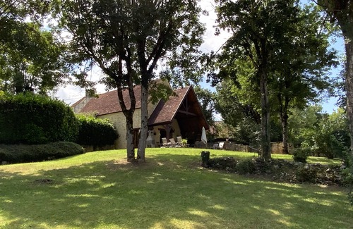 Bouzic House | With Heated Pool and Views, 15 km South of Sarlat