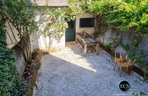 Tours House | With (large) family or friends!