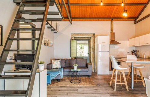 Bueu House | With this vacation home, relaxation and tranquility are included in the package.