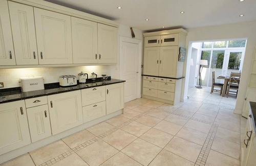 Horton House | Witsend - Four Bedroom House, Sleeps 8