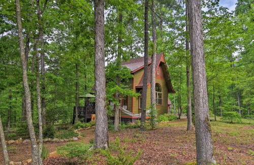 Hot Springs House | WNC French Broad RiverWalk Retreat with WiFi