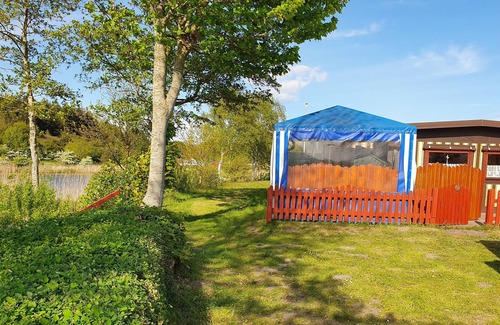 Midlum House | Wohnwagen für 4 Gäste mit 30m² in Wurster Nordseeküste