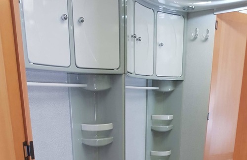 Midlum House | Wohnwagen für 4 Gäste mit 30m² in Wurster Nordseeküste