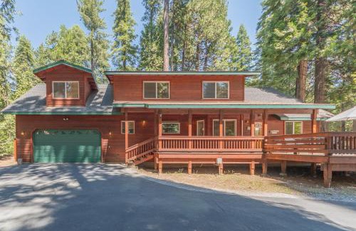 Dorrington House | Wolf Den