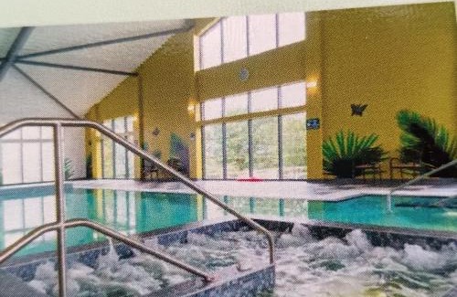 Widemouth Bay Ski Chalet | Wombats Burrow 20 Duck pool Hedlywood