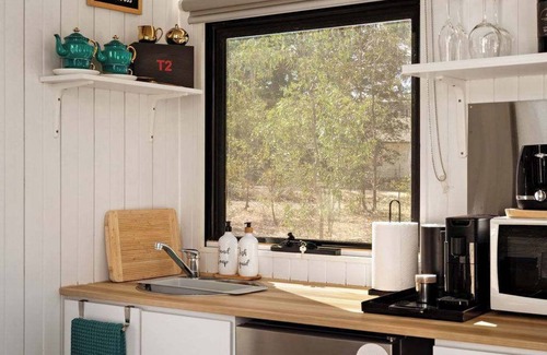 Redbank House | Womburra Vineyard Tiny Stay by Tiny Away