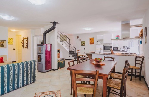 Velva House | Wonderful villa for 8 guests with WIFI, TV, terrace and pets allowed